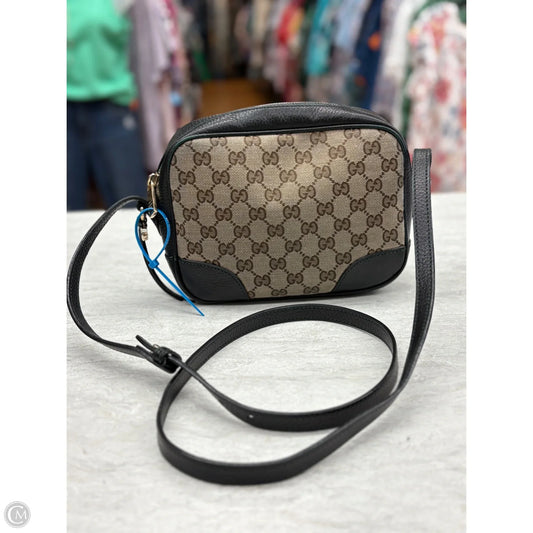 Crossbody Luxury Designer By Gucci, Size: Medium