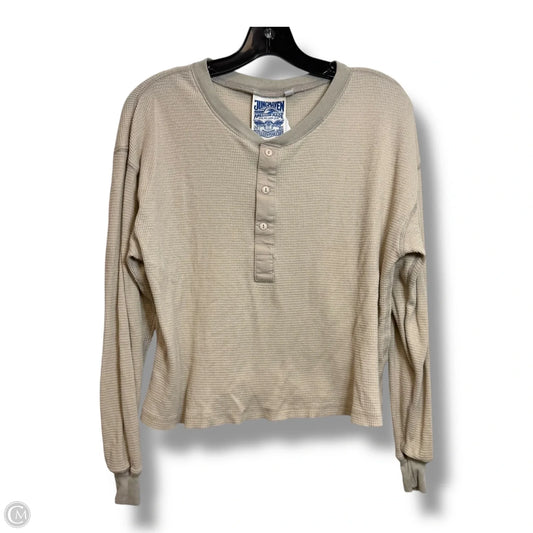Top Long Sleeve Basic By Clothes Mentor In Beige, Size: S